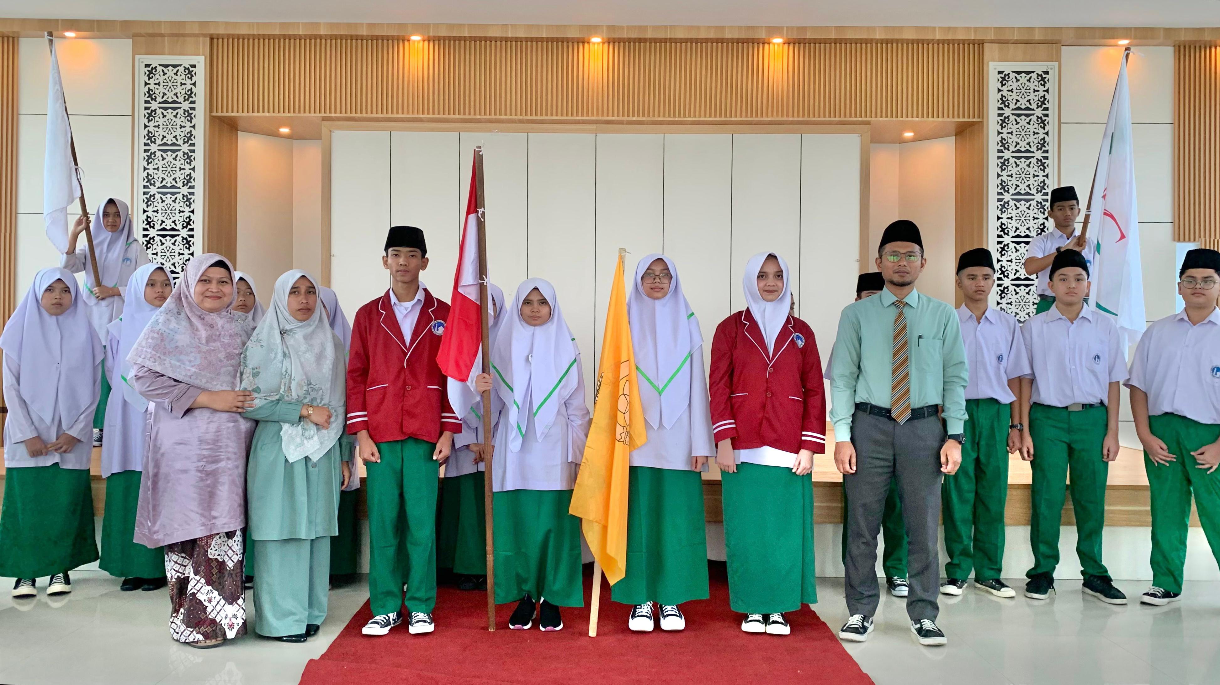 Pelantikan Kepengurusan OSIS SMPIA 39 Bukittinggi TP 2026-2027 foto 1